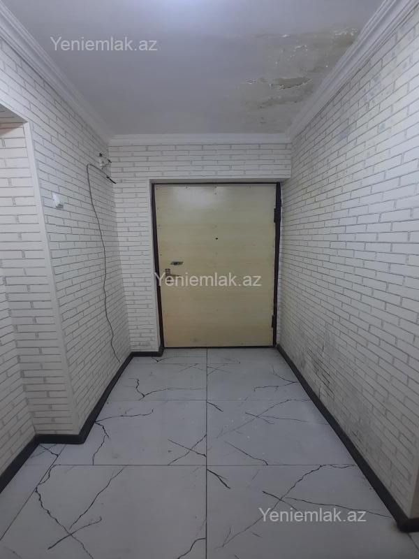 Satılır 1 otaqlı Bina evi menzil (Köhnə tikili), 30 m², 3-cü mikrorayon — Mənzil, Sumqayıt (11)