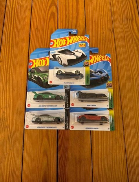 Hot Wheels modelləri — 40 ₼ · Bakı · Kolleksiyalar Hot Wheels modelləri — Bakı
