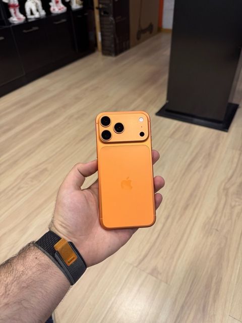 Apple iPhone 17 Pro Max Cosmic Orange 256GB/12GB — 2 349 ₼ · Bakı · Smartfonlar Apple iPhone 17 Pro Max Cosmic Orange 256GB/12GB — Bakı