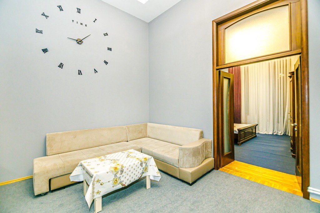 İcarəyə verilir 2 otaqlı köhnə tikili 60 m² — Mənzil, Bakı (8)