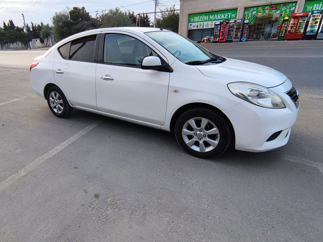 Nissan Sunny, 2014 il — Avtomobillər, Bakı (5)