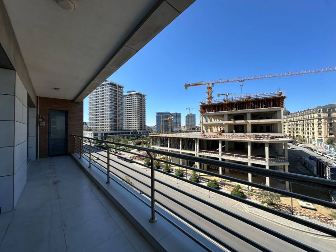 3-otaqlı yeni tikili, Ağ Şəhər, 162 m² — Mənzil, Bakı
