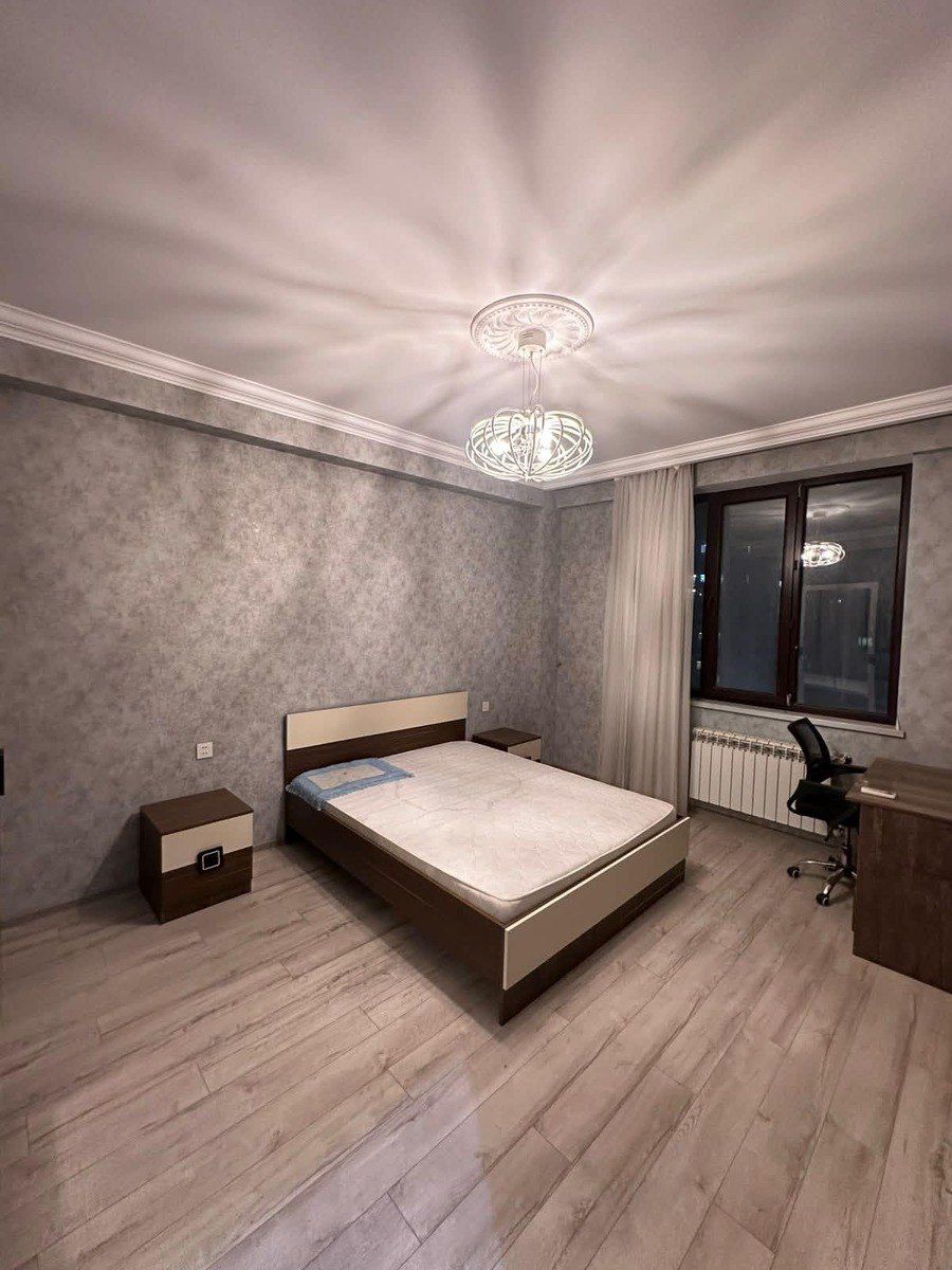 Satılır 4 otaqlı yeni tikili 190 m² — Mənzil, Bakı (5)