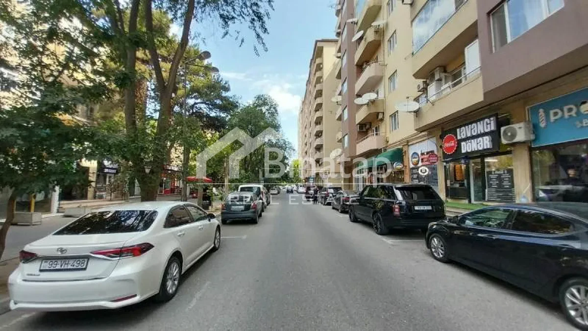 Satılır 3 otaqlı köhnə tikili 75 m², Elmlər Akademiyası metrosu, Yasamal rayonu — Bakı