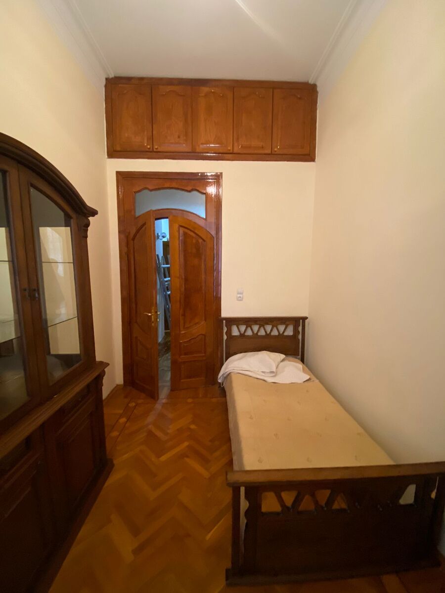 İcarəyə verilir 4 otaqlı köhnə tikili 120 m² — Mənzil, Bakı (9)