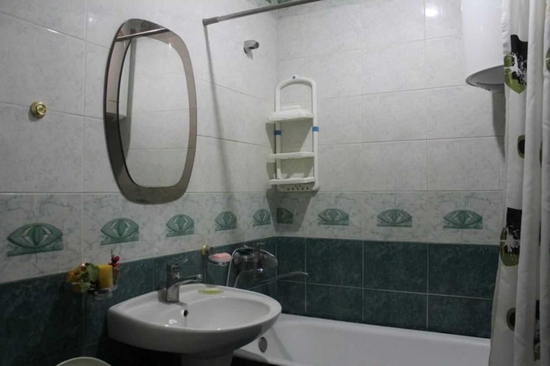 İcarəyə verilir 2 otaqlı köhnə tikili 70 m² — Mənzil, Bakı (7)