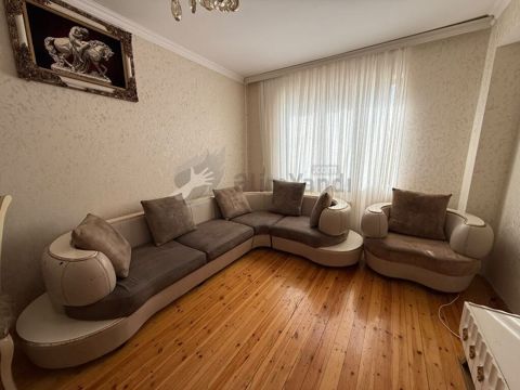 *130azn* Künc divan+kreslo.Acilmir,bazasizdir. evdən — Bakı