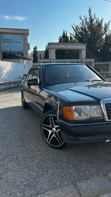 Mercedes 190, 1.8 L, 1992 il, 480 586 km 88-CK-675 — Avtomobillər, Horadiz (2)