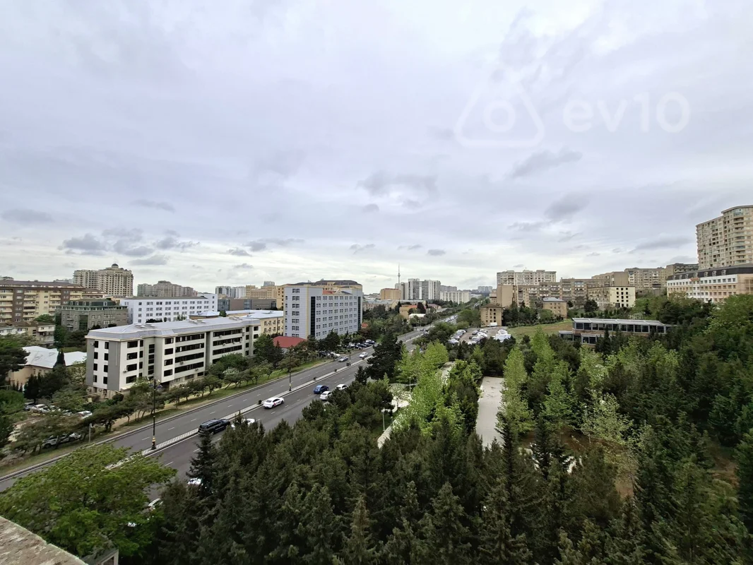 4 otaqlı mənzil, 168 m², Mətbuat prospekti — Bakı