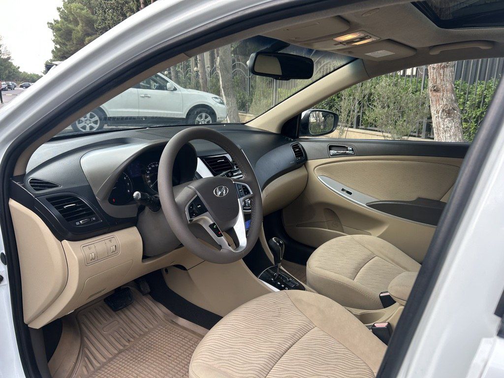 Hyundai Accent, 1.6 L, 2011 il, 215 000 km — Avtomobillər, Sumqayıt (10)