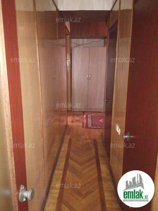 Satılır 2 otaqlı 85 m² köhnə tikili Beşmərtəbə — Mənzil (10)