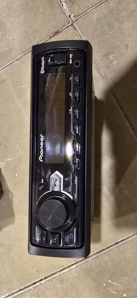 Pioneer MVH-29BT avtomobil mediasentr - Rəqəmsal media qəbuledicisi — 210 ₼ · Lənkəran · Avtomobil akustikası Pioneer MVH-29BT avtomobil mediasentr - Rəqəmsal media qəbuledicisi — Lənkəran