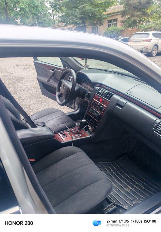 Mercedes E 220, 2.2 L, 2000 il, 476 582 km 90-ZU-045 — Avtomobillər, Quba (9)