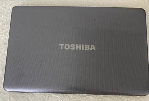 Noutbuk Toshiba — 30 ₼ · Bakı · Noutbuklar Noutbuk Toshiba — Bakı