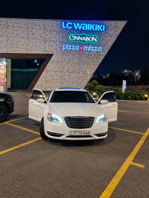 Chrysler 200, 2.4 L, 2012 il, 280 000 km — 15 500 ₼ · Bakı · Avtomobillər Chrysler 200, 2.4 L, 2012 il, 280 000 km — Bakı