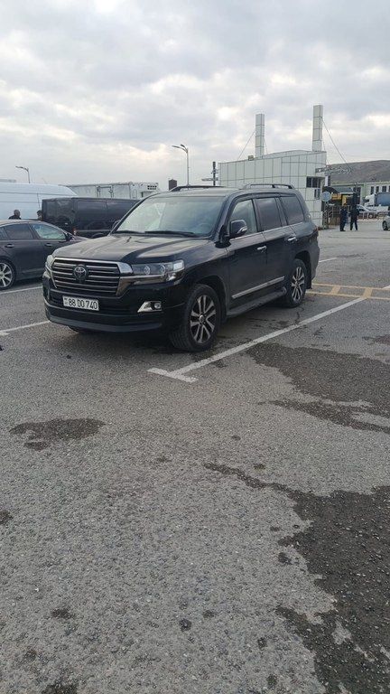 Toyota Land Cruiser, 4.5 L, 2017 il, 220 000 km 88-DO-740 — Avtomobillər, Bakı (4)
