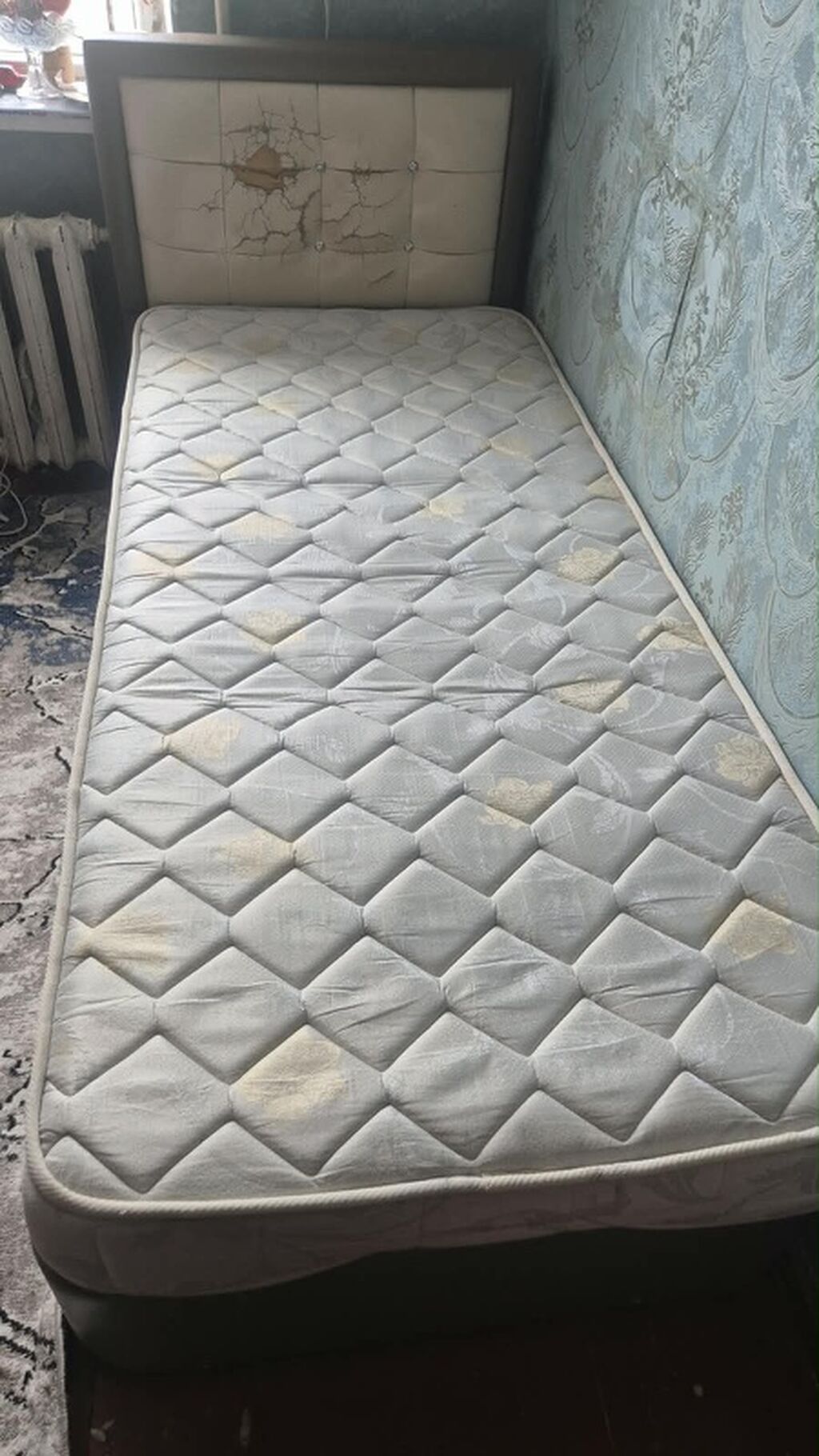 Hovsandadi satilir bazalidi Tək nəfərlik açılıb-bağlanan bazalı — Yataqlar, Digah
