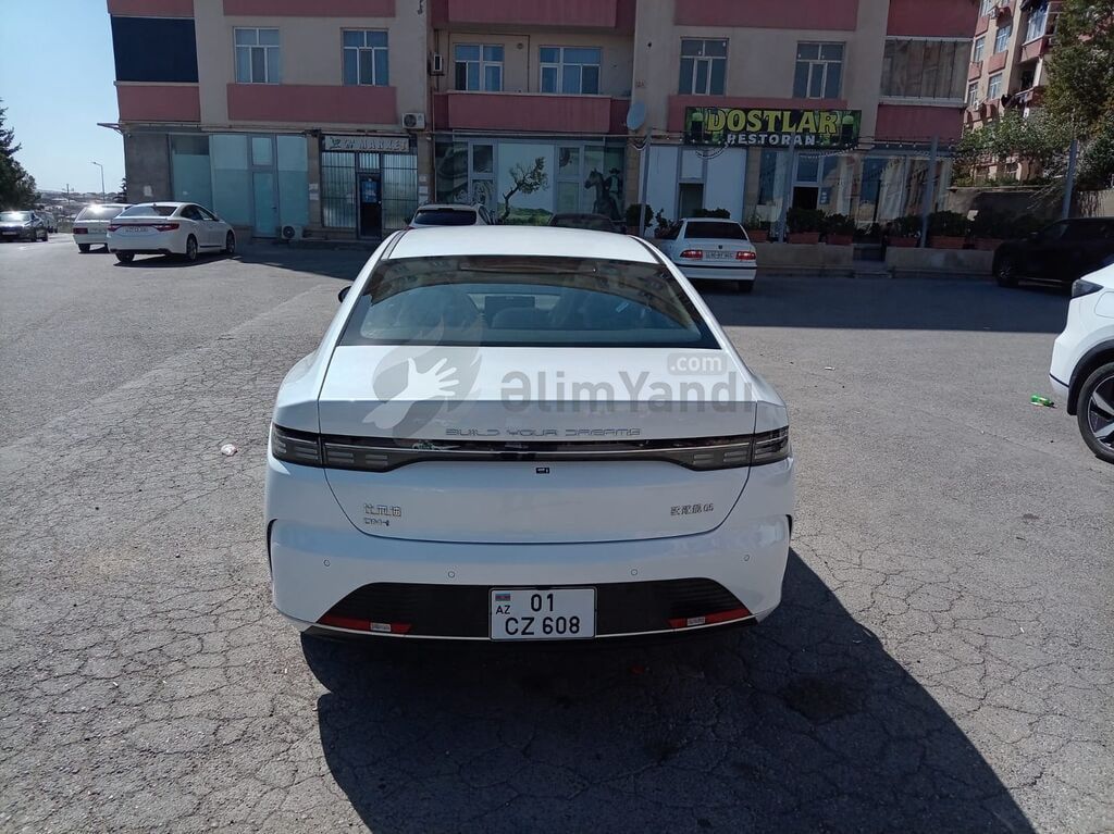 BYD Qin Plus: 1.5 l 2025 il Sedan 01-CZ-608 — Avtomobillər, Bakı (5)