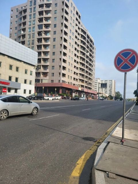 İcarəyə verilir 3 otaqlı ofis 167 m² — Bakı