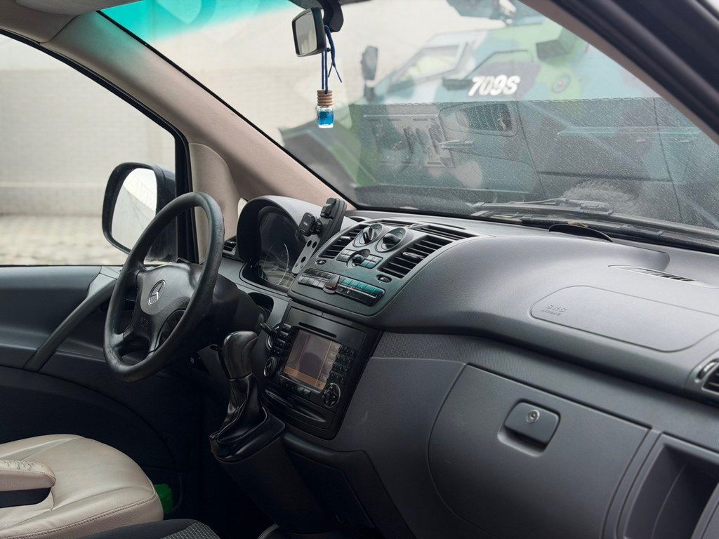 Mercedes Vito 115 CDI, 2.1 L, 2006 il, 380 000 km — Avtomobillər, Bakı (8)