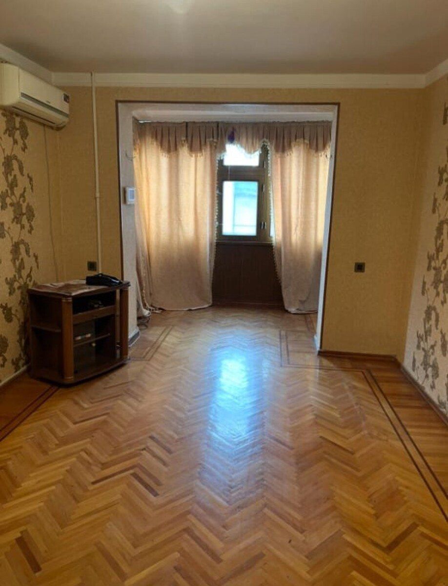 3-otaqlı mənzil, Neftçilər m., 70 m² — Mənzil, Bakı (2)