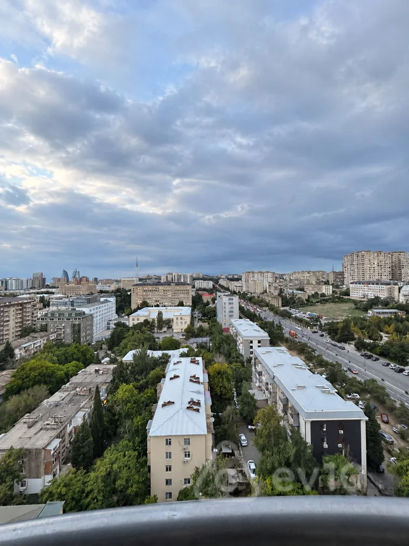 4 otaqlı mənzil, 168 m², Mətbuat prospekti — Mənzil, Bakı (5)
