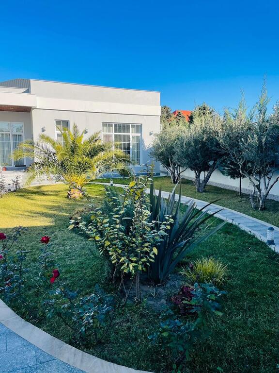 İcarəyə verilir 5 otaqlı həyət evi/bağ evi 220 m² — Ev, villa, Bakı (9)