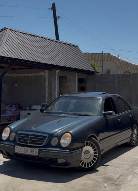 Mercedes E 240, 2.4 L, 2000 il, 253 023 km — 13 700 ₼ · Xaçmaz · Avtomobillər Mercedes E 240, 2.4 L, 2000 il, 253 023 km — Xaçmaz