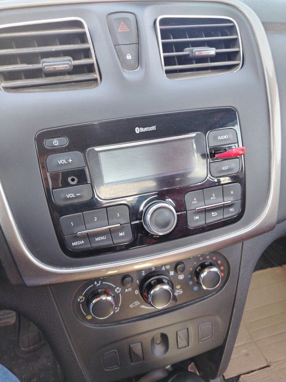 Renault Logan, 1.6 L, 2019 il, 98 325 km 74-BA-771 — Avtomobillər, Naxçıvan (3)