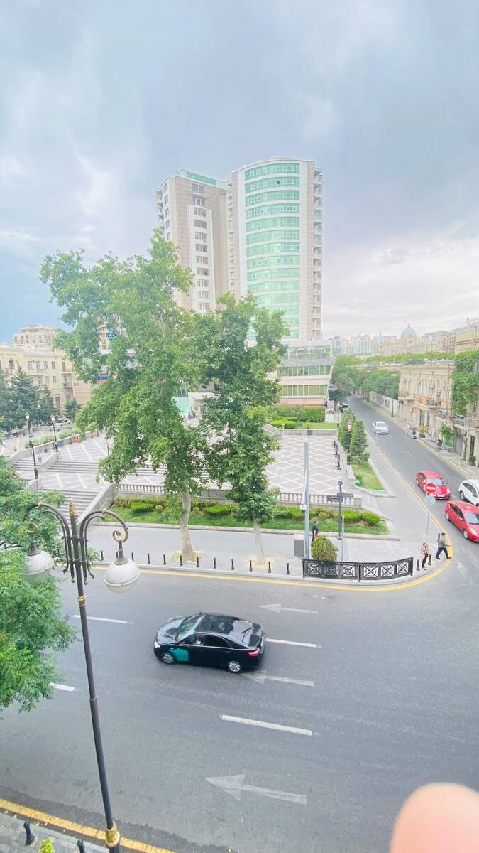 İcarəyə verilir 3 otaqlı köhnə tikili 90 m² — Mənzil, Bakı (12)