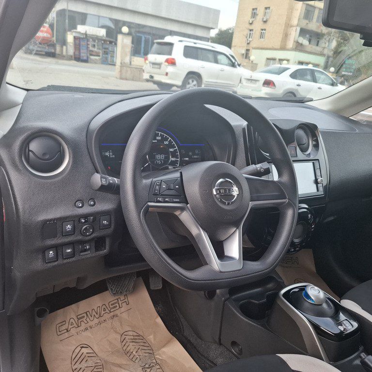 Nissan Note, 1.2 L, 1.5 kWh, 2017 il, 53 000 km 88-DG-564 — Avtomobillər, Bakı (10)