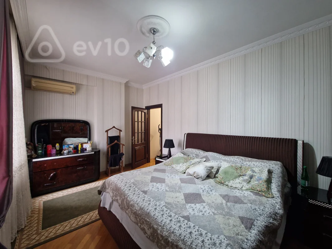 3 otaqlı mənzil, 111 m², Rüstəm Rüstəmov küçəsi — Mənzil, Bakı (4)