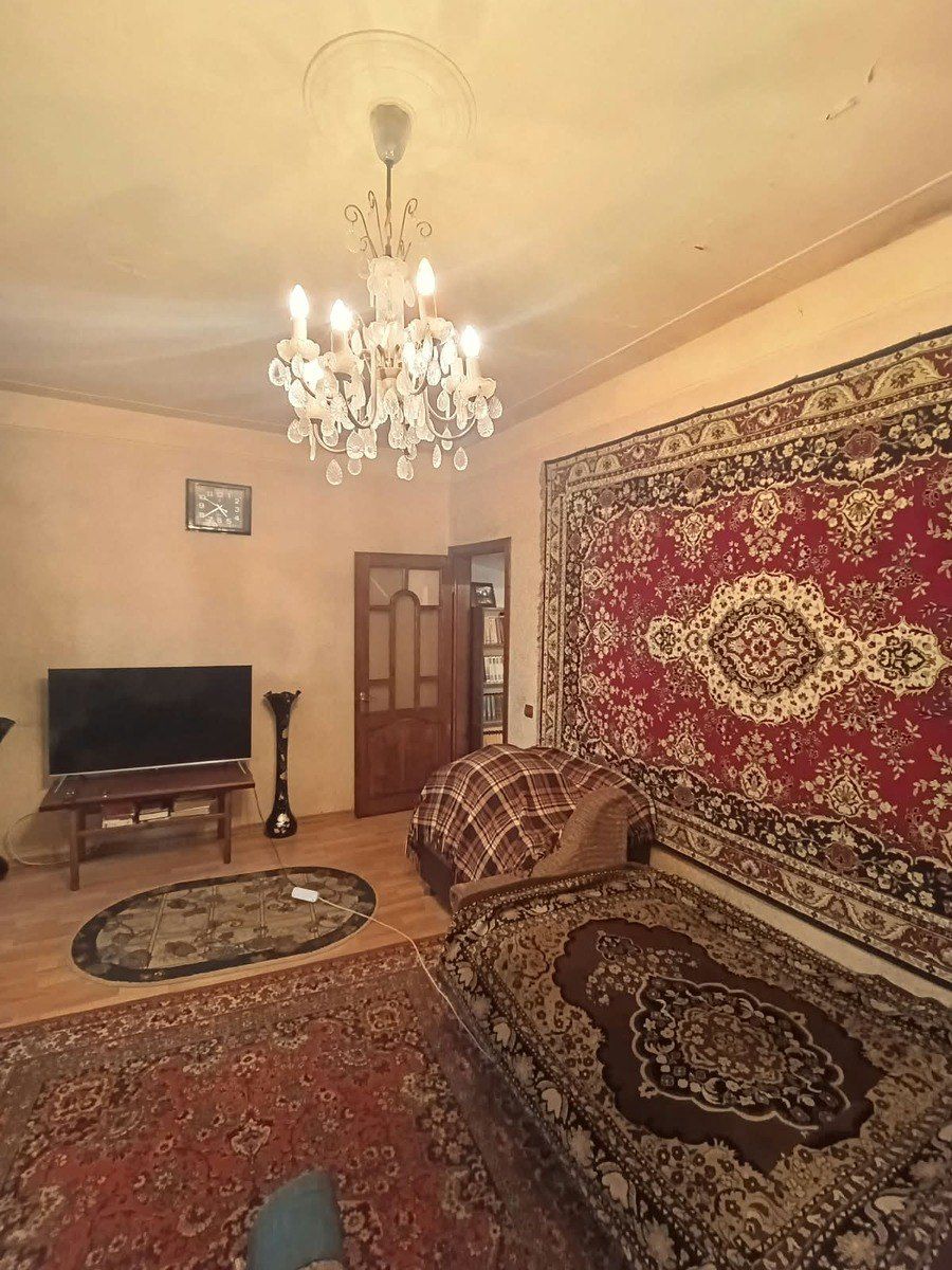 Satılır 2 otaqlı köhnə tikili 50 m² — Mənzil, Bakı (2)