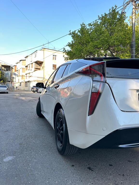 Toyota Prius, 1.8 L, 1.3 kWh, 2018 il, 176 500 km — Avtomobillər, Bakı (11)