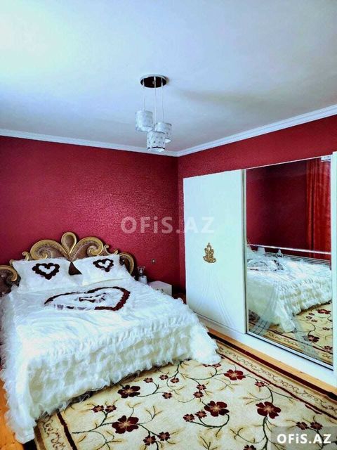 Həyət evləri Kirayə Verilir Göygöl, Böyük İsgəndər restaran yaxinliği, 4 otaq, 150 m² — 100 ₼ · Göygöl · Ev, villa Həyət evləri Kirayə Verilir Göygöl, Böyük İsgəndər restaran yaxinliği, 4 otaq, 150 m² — Göygöl