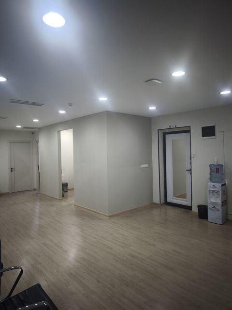Satılır 7 otaqlı ofis 270.9 m² — 758 500 ₼ · Bakı · Ofis Satılır 7 otaqlı ofis 270.9 m² — Bakı