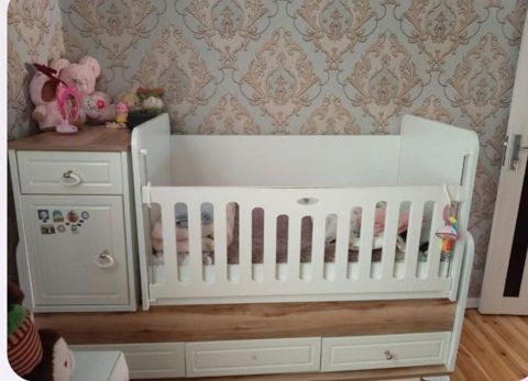 Bewik qiymeti 90 man yaxwi veziyyetde matras var yellenir unvan Zabrat — 90 ₼ · Bakı · Mebel Bewik qiymeti 90 man yaxwi veziyyetde matras var yellenir unvan Zabrat — Bakı