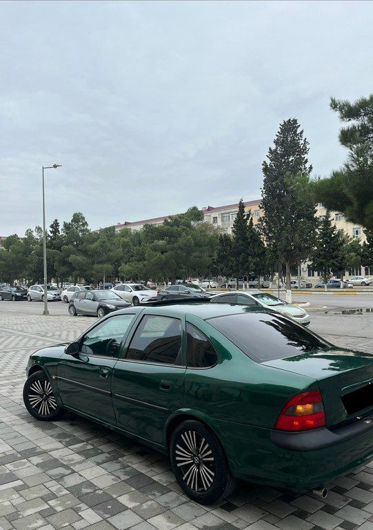 Opel Vectra, 1.6 L, 1997 il, 321 456 km — Avtomobillər, Sumqayıt (10)