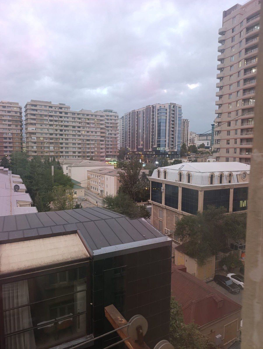 İcarəyə verilir 2 otaqlı köhnə tikili 70 m² — Mənzil, Bakı (5)