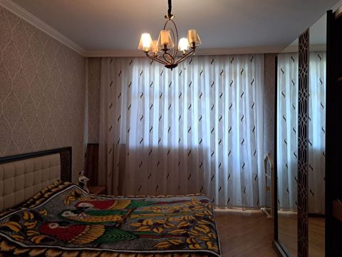 Köhnə tikili — Квартира