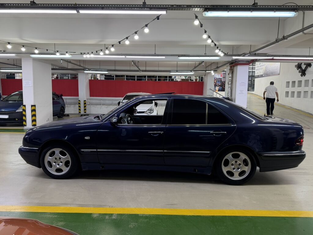 Mercedes-Benz E-Class: 2.2 l 1997 il Sedan 90-XM-469 — Avtomobillər, Bakı (4)