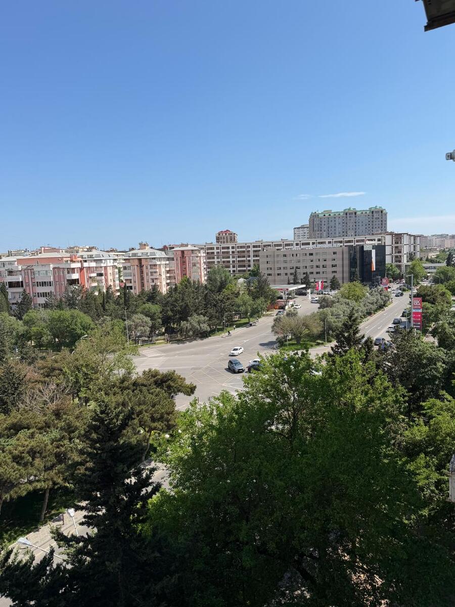 Satılır 2 otaqlı köhnə tikili 65 m² — Mənzil, Bakı (9)