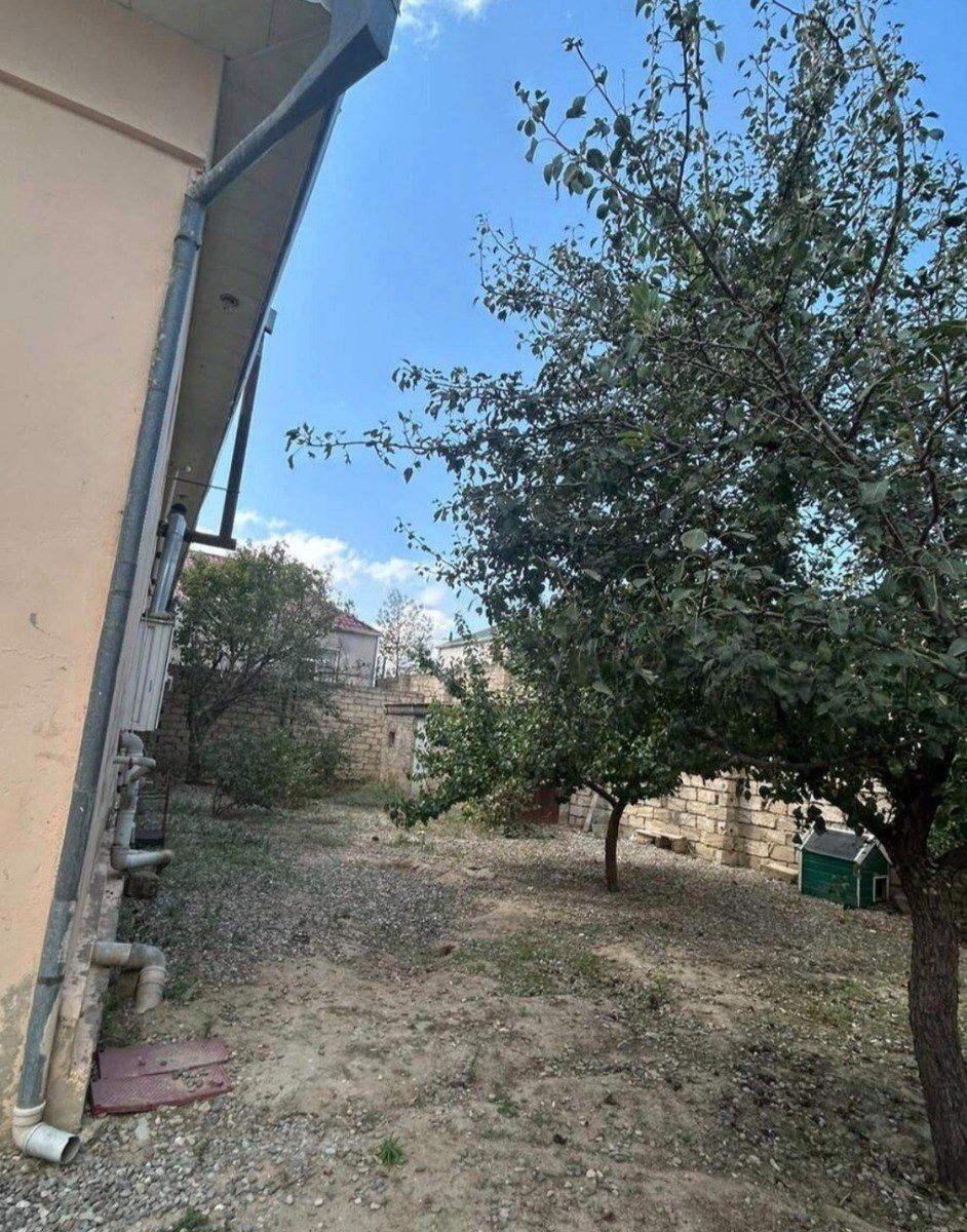 Satılır 6 otaqlı həyət evi/bağ evi 300 m² — Ev, villa, Bakı (4)