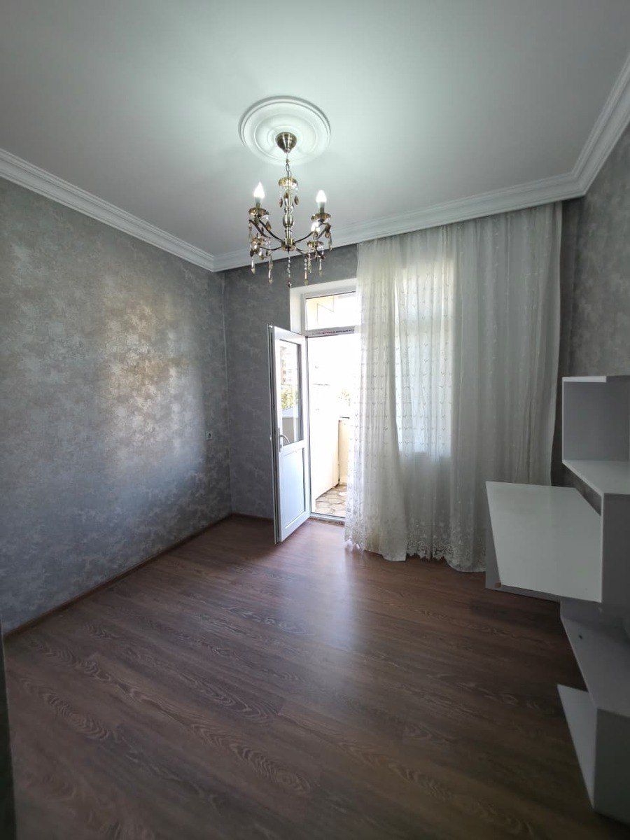 Satılır 3 otaqlı köhnə tikili 75 m² — Mənzil, Bakı (12)