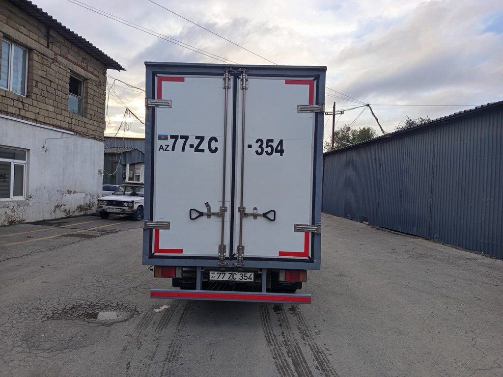 Isuzu NMR 85 H, 3.0 L, 2014 il, 176 458 km 77-ZC-354 — Yük maşınları, Bakı (4)