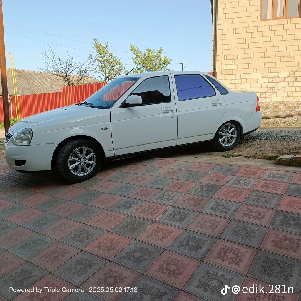 Lada Priora sedan — ağ rəng, 4 qapı, ön ötürücülü. ili 2014 Texniki 11-BJ-281 — Avtomobillər, Şəmkir (4)