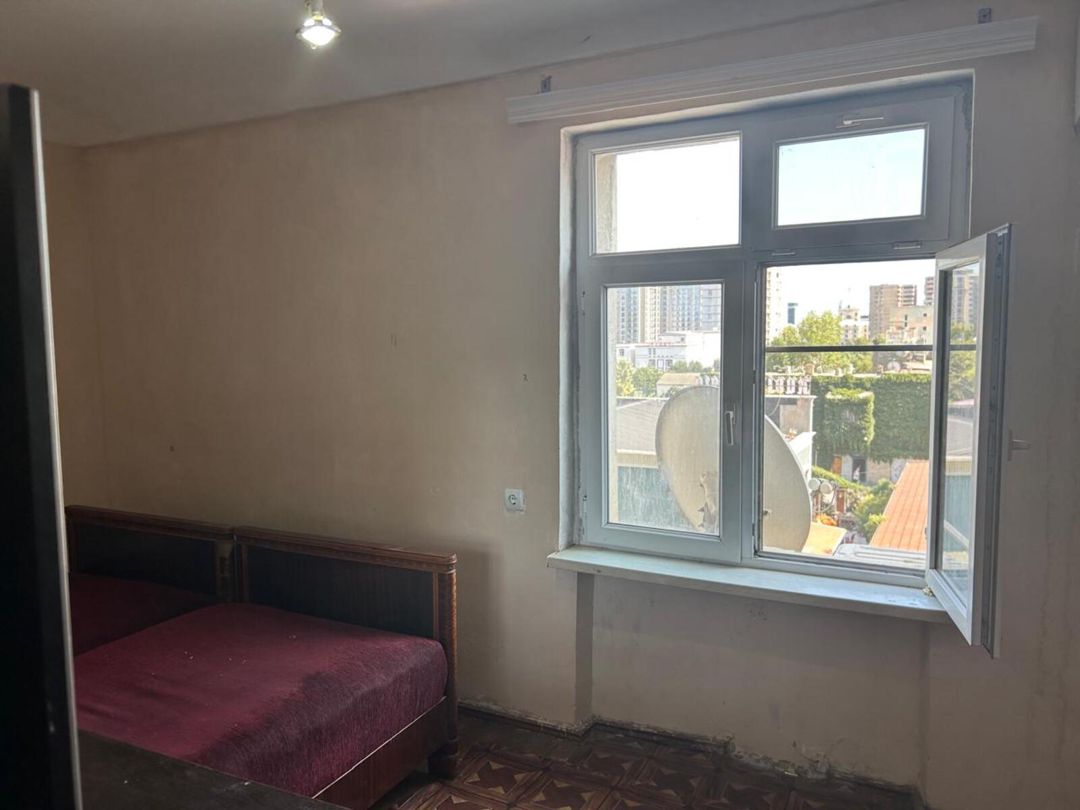 Satılır 2 otaqlı köhnə tikili 49 m² — Mənzil, Bakı (5)