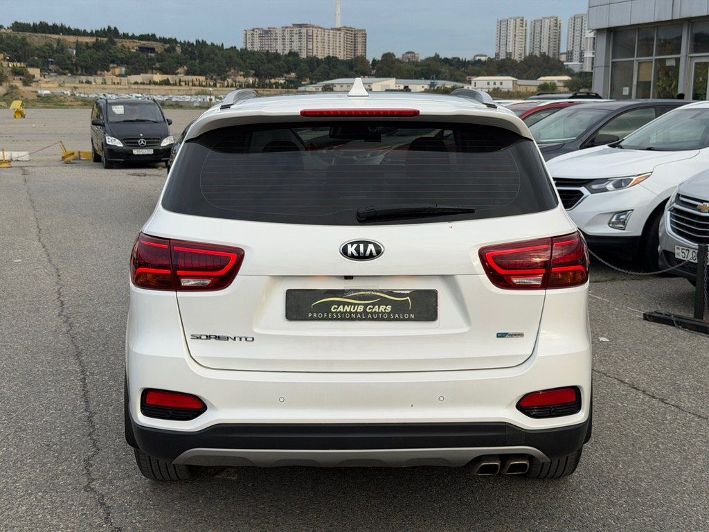 Kia Sorento, 2.0 L, 2018 il, 86 000 km — Avtomobillər, Bakı (8)