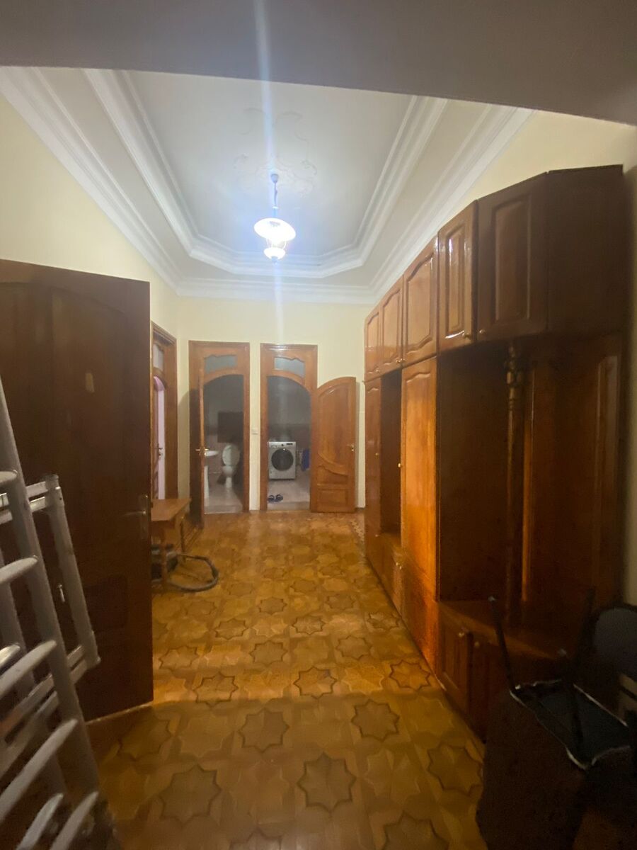 İcarəyə verilir 4 otaqlı köhnə tikili 120 m² — Mənzil, Bakı (11)