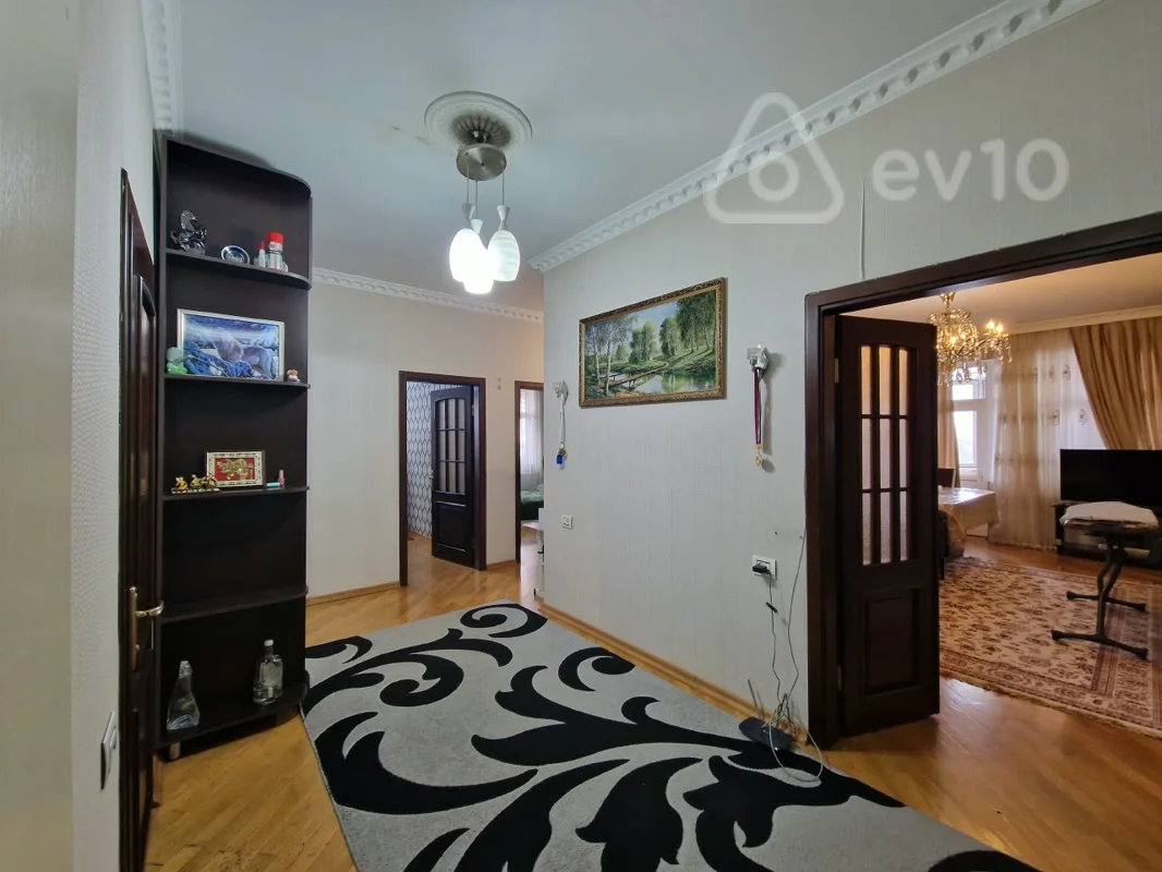 3 otaqlı mənzil, 111 m², Rüstəm Rüstəmov küçəsi — Mənzil, Bakı (9)
